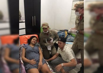 Bombeiros realizam parto de emergência em Goiás | Foto: CBMGO