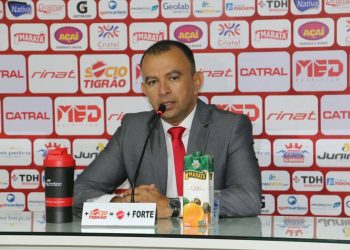 Presidente do Vila Nova Ecival Martins | Foto: VNFC