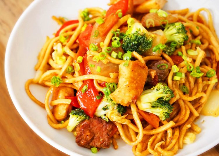 Em Goiânia, evento traz yakisoba e bebida à vontade por só R$ 30 | Foto: Reprodução