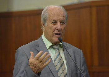Deputado estadual Manoel de Oliveira (PSDB) argumentou contra uma possível intervenção federal em Goiás | Foto: Agência Assembleia de Notícias