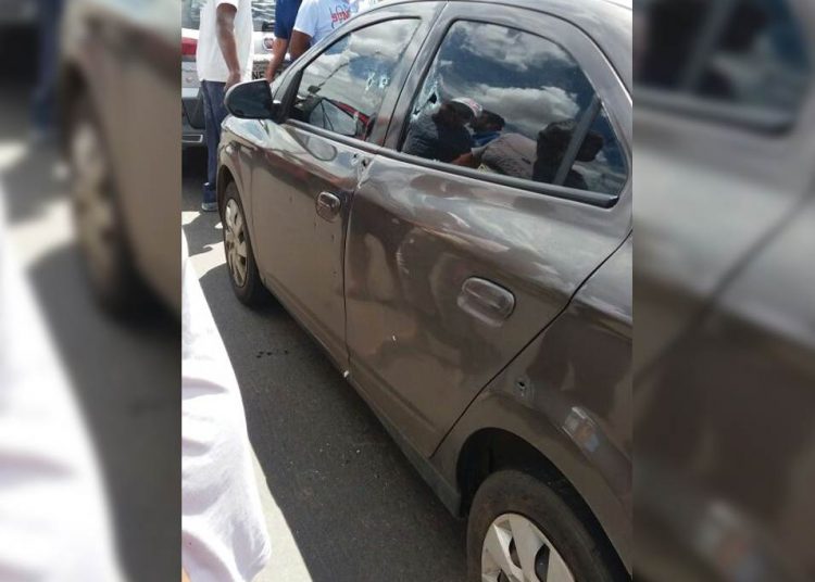 Tentativa de homicídio na Av Rio Verde deixa dois baleados | Foto: Leitor/ Whatsapp