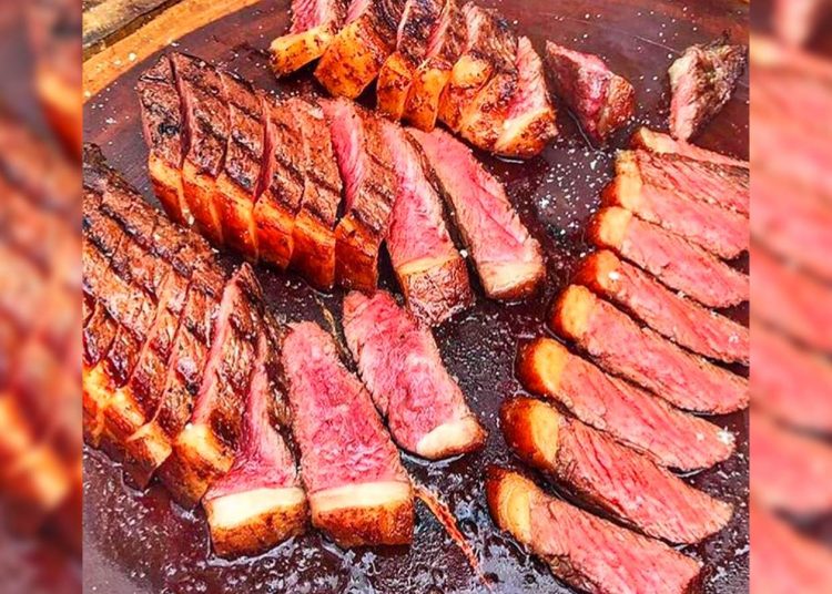 Ingresso da Churrascada em Goiânia dá direito a OPEN carne e cerveja | Foto: Divulgação