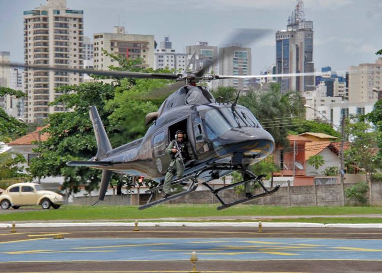 Equipes táticas da PM procuram por detentos foragidos em Morrinhos | Foto: Reprodução/ GRAer