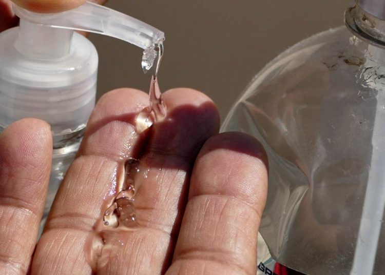 Álcool gel e H1N1: como se prevenir da doença que é surto em Goiânia | Foto: Bruno Fortuna/ Fotos Públicas