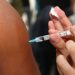 Vacina contra H1N1 em Goiânia está escassa. Veja onde encontrá-la | Foto: Joel Rocha/SMCS