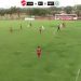 Zagueiro Da Silva marca do meio-campo contra o Vila Nova | Foto: Reprodução