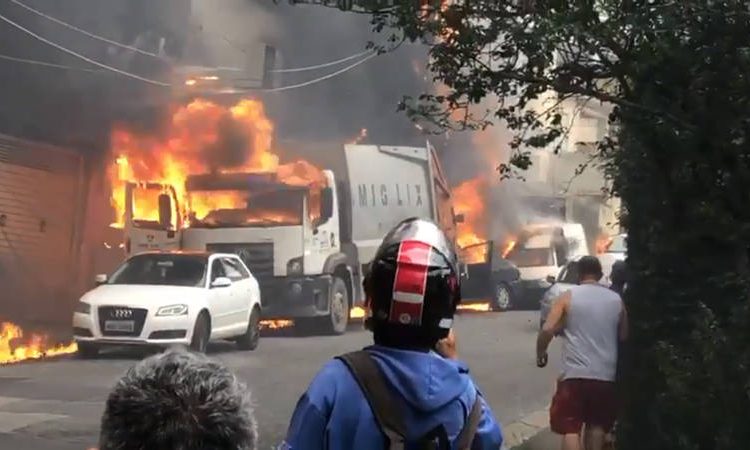 Avião cai na Zona Norte de São Paulo e deixa ao menos dois mortos | Foto: Reprodução