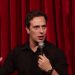 Comediante goiano, Fabiano Cambota 'zoa' Guapó em stand-up e internautas reclamam | Foto: Reprodução