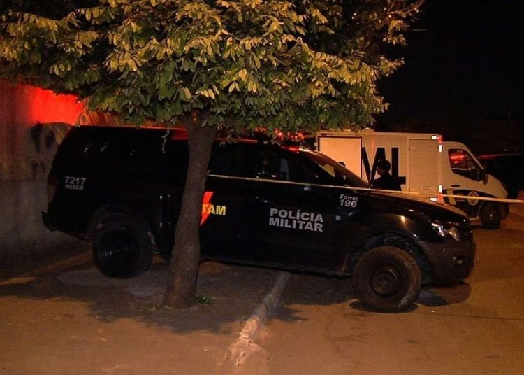 PM ATIRA EM COLEGA E O MATA AO CONFUNDI-LO COM CRIMINOSO EM GOIÂNIA