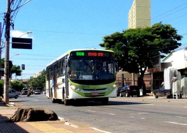 Homem é preso por molestar mulher dentro de ônibus em Goiânia | Foto: Ilustrativa