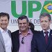 Eduardo Trindade (centro) aparece ao lado do ex-prefeito de Aparecida Maguito Vilela (esquerda) e o ex-ministro da Saúde Arthur Chioro (direita) na inauguração da UPA Buriti Sereno, em 2015 | Foto: Divulgação