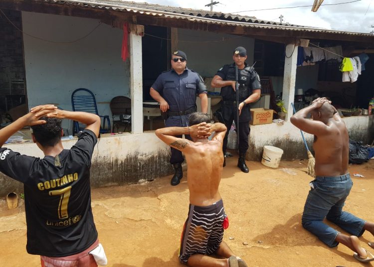 GCM prende suspeitos de furto e vandalismo em escola de Aparecida | Foto: Divulgação