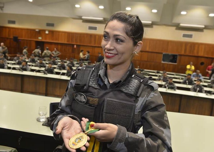 PM que matou assaltante em Goiânia recebe mais alta homenagem da Alego | Foto: Sérgio Rocha