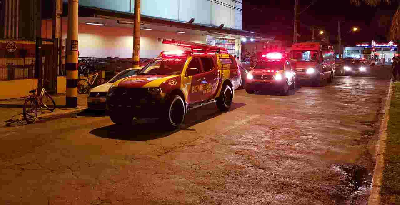 O socorro foi acionado, mas quando chegou a mulher já estava morta.