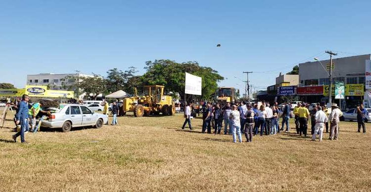 Prefeituras de Aparecida e de Goiânia abrem a rotatória dos Correios da Vila Brasília, no encontro das Avenidas 4ª Radial/Rio Verde/São Paulo/Transbrasiliana | Foto: Folha Z