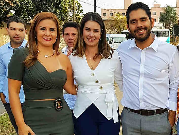 Delegada Cybelle Tristão, vereadora Priscilla Tejota e vice-governador de Goiás Lincoln Tejota | Foto: Divulgação
