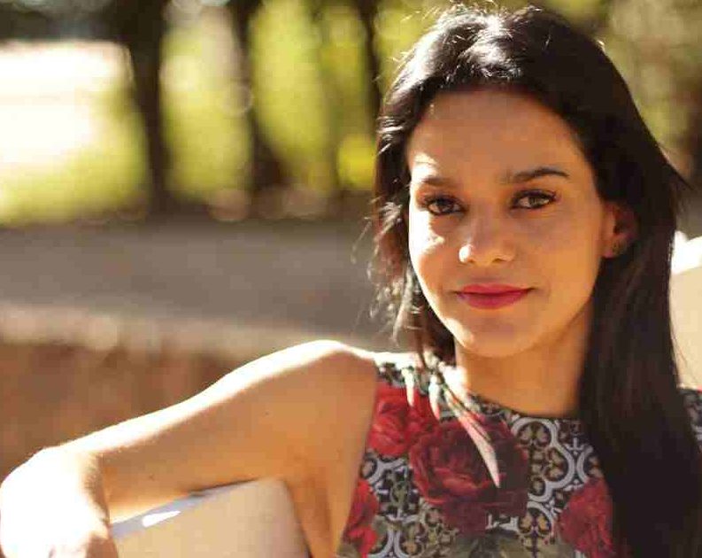 Cantora Andressa Toledo | Foto: Divulgação