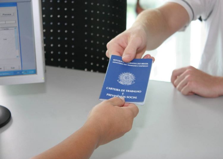 Feirão Emprego Aparecida