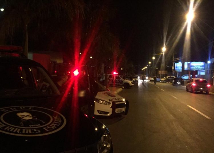 2 POLICIAIS SÃO BALEADOS EM CONFRONTO EM APARECIDA DE GOIÂNIA