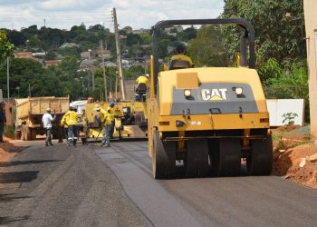 Nova frente de pavimentação será no setor Rosa dos Ventos. Mas também há previsão para Retiro do Bosque e Jardim Miramar | Foto: Wigor Vieira