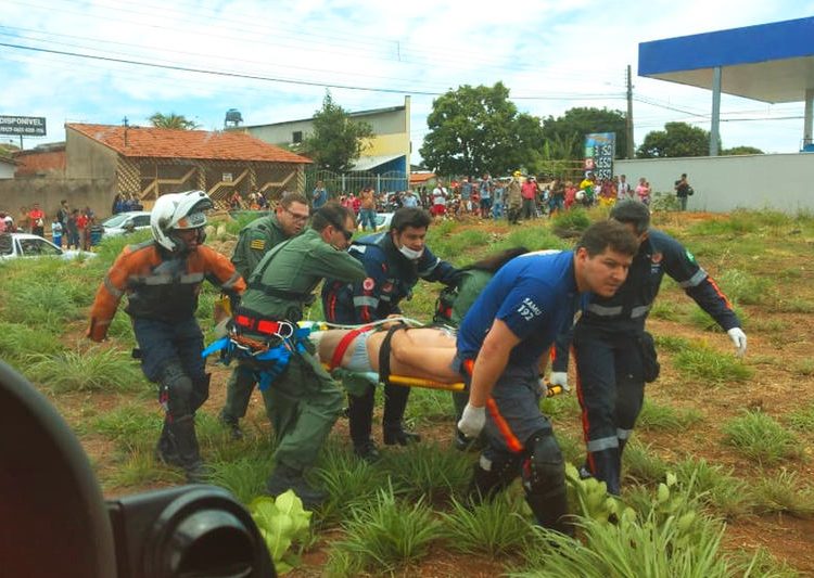 Homem ficou gravemente ferido após acidente no Jardim Buriti Sereno | Foto: Divulgação / CBMGO