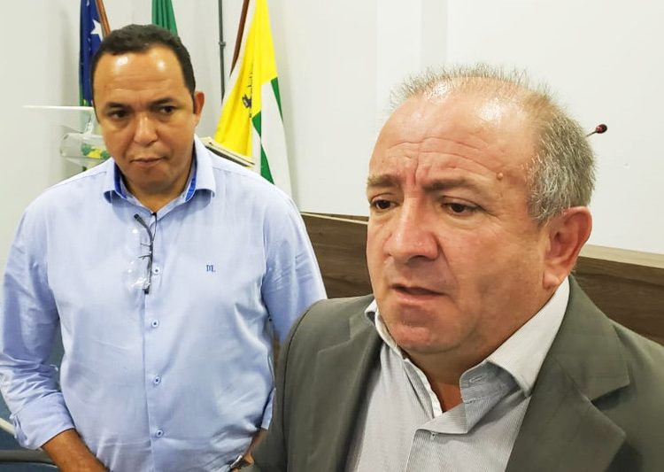 Presidente da Câmara de Aparecida, Vilmar Mariano revelou que decidirá nesta terça, 19, quem será o novo presidente da CCJ | Foto: Folha Z