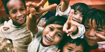 Dia da Doação, ou Giving Tuesday, como é conhecido lá fora, ocorre sempre na primeira 3ª depois do Thanks Giving (Dia de Ação de Graças) | Foto: Larm Rmah / Unsplash