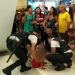 menina ferida escada shopping Aparecida
