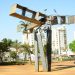 Cachorro morreu eletrocutado ao tocar monumento na Praça do Avião | Foto: Reprodução
