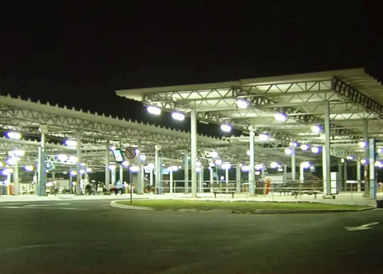 Briga e arrastão próximo ao Terminal Cruzeiro, em Aparecida de Goiânia