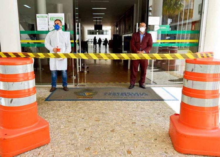 Suspensão das atividades presenciais na Assembleia Legislativa de Goiás | Foto: Maykon Cardoso
