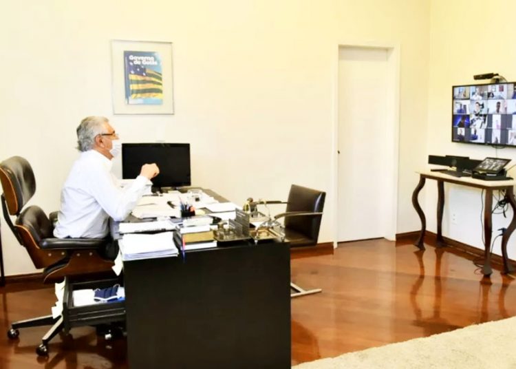 Caiado espera a adesão dos 246 prefeitos ao novo decreto | Foto: Octacílio Queiroz/Governo de Goiás