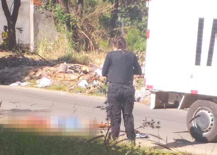 Jovem morto no Independência Mansões havia saído para comprar pão, segundo testemunhas | Foto: Leitor/FZ