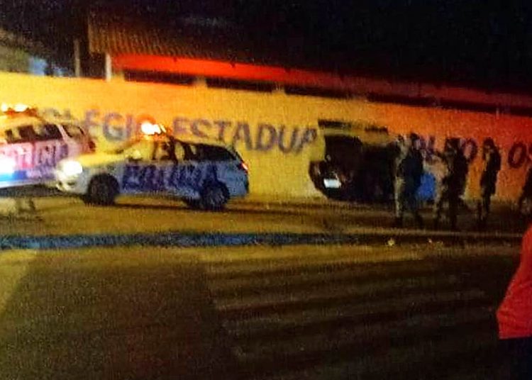 Perseguido e baleado, homem derrubou muro de escola no Parque das Nações | Foto: Leitor/ FZ