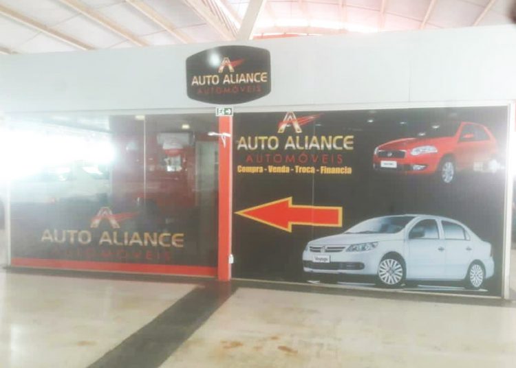 Garagem foi fechada sem aviso e explicação na Cidade Empresarial de Aparecida