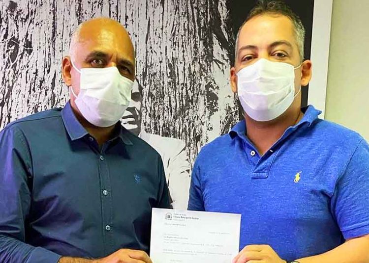 Rogério Cruz e Léo José