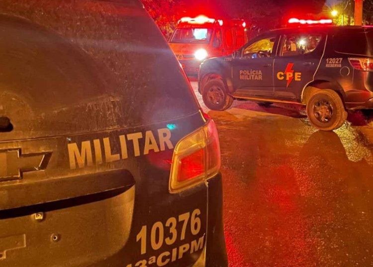 Confronto com a PM deixa 1 ferida e 1 morto de quadrilha - Créditos: Reprodução