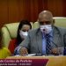 Prefeito Rogério Cruz em prestação de contas na Câmara Municipal - Foto: Reprodução/TV Câmara