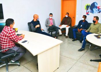 Comitê de Aparecida projeta campanha para que comerciantes e clientes continuem com cuidados contra a covid-19 | Foto: Claudivino Antunes