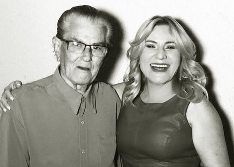 João Dutra Pettersen e a filha, Valéria | Foto: Arquivo Pessoal