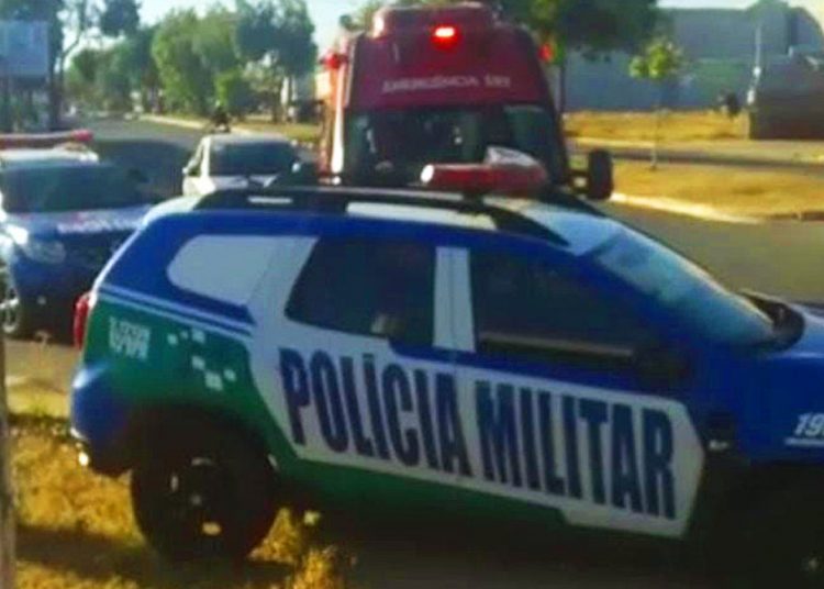 Suspeito troca tiros com a polícia | Foto: PM / Ilustrativa