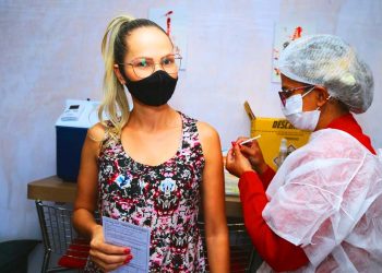 Vacinação contra a covid-19 em Aparecida de Goiânia | Foto: Enio Medeiros