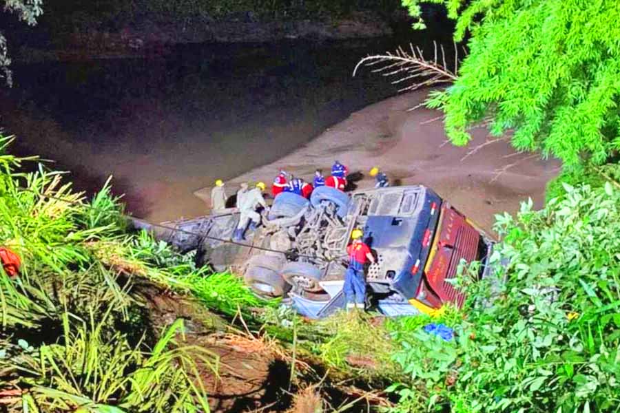 Acidente na BR-153 deixa 6 vítimas fatais | Foto: Divulgação / CBMGO