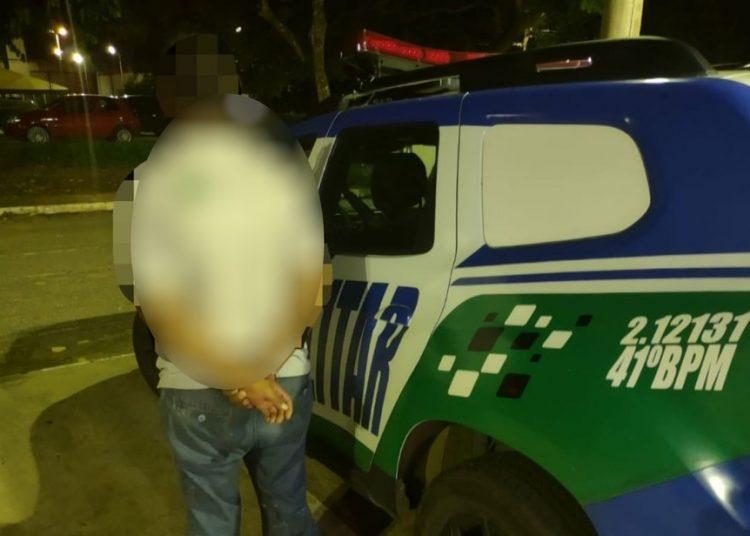 De acordo com as investigações, o homem, de 29 anos, teria praticado feminicídio em 2013 no setor Aeroporto Sul, em Aparecida de Goiânia | Foto: Divulgação / PMGO