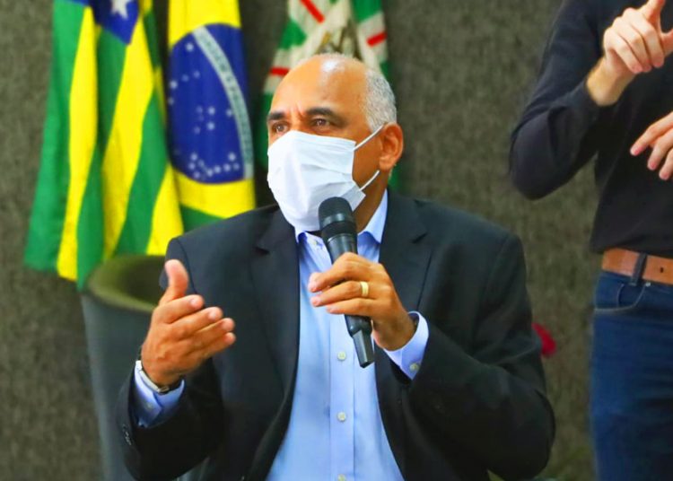 Prefeito Rogério Cruz | Foto: Reprodução