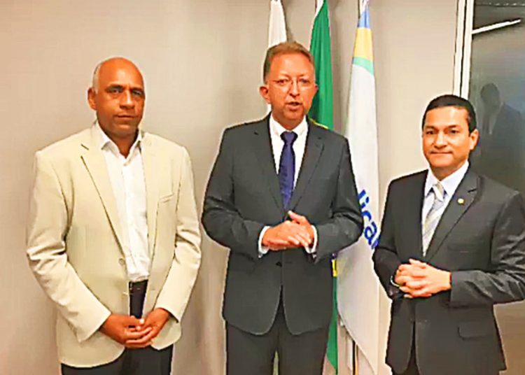 Rogério Cruz, João Campos e Marcos Pereira | Foto: Reprodução