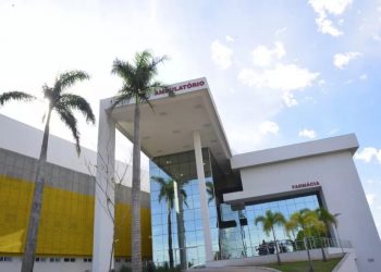Criança morre em Aparecida de Goiânia por Covid-19 após ser diagnosticada com dengue