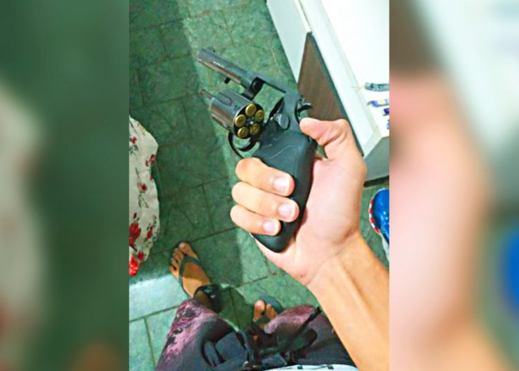 Suspeito de tráfico morre em ação da Rotam na Vila Brasília, em Aparecida de Goiânia | Foto: Reprodução
