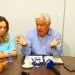 Vilmar Rocha em entrevista, acompanhado por Camila Rosa | Foto: Divulgação