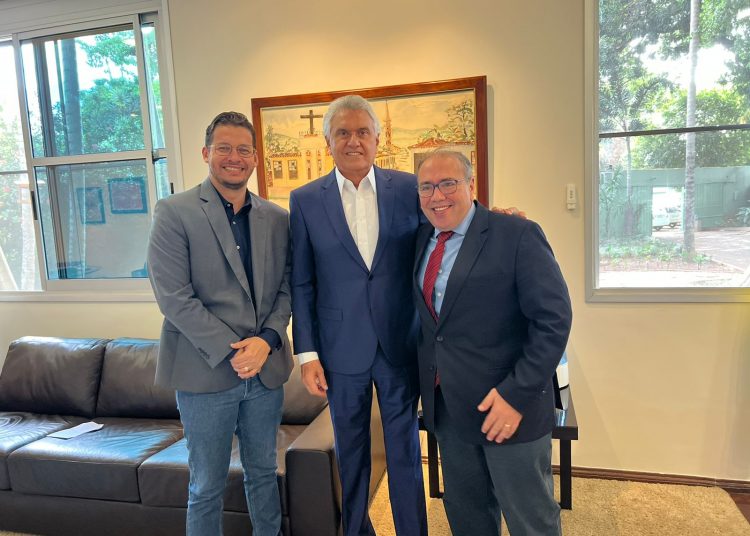 Felipe Cortez, Ronaldo Caiado e Eduardo Machado | Foto: Divulgação